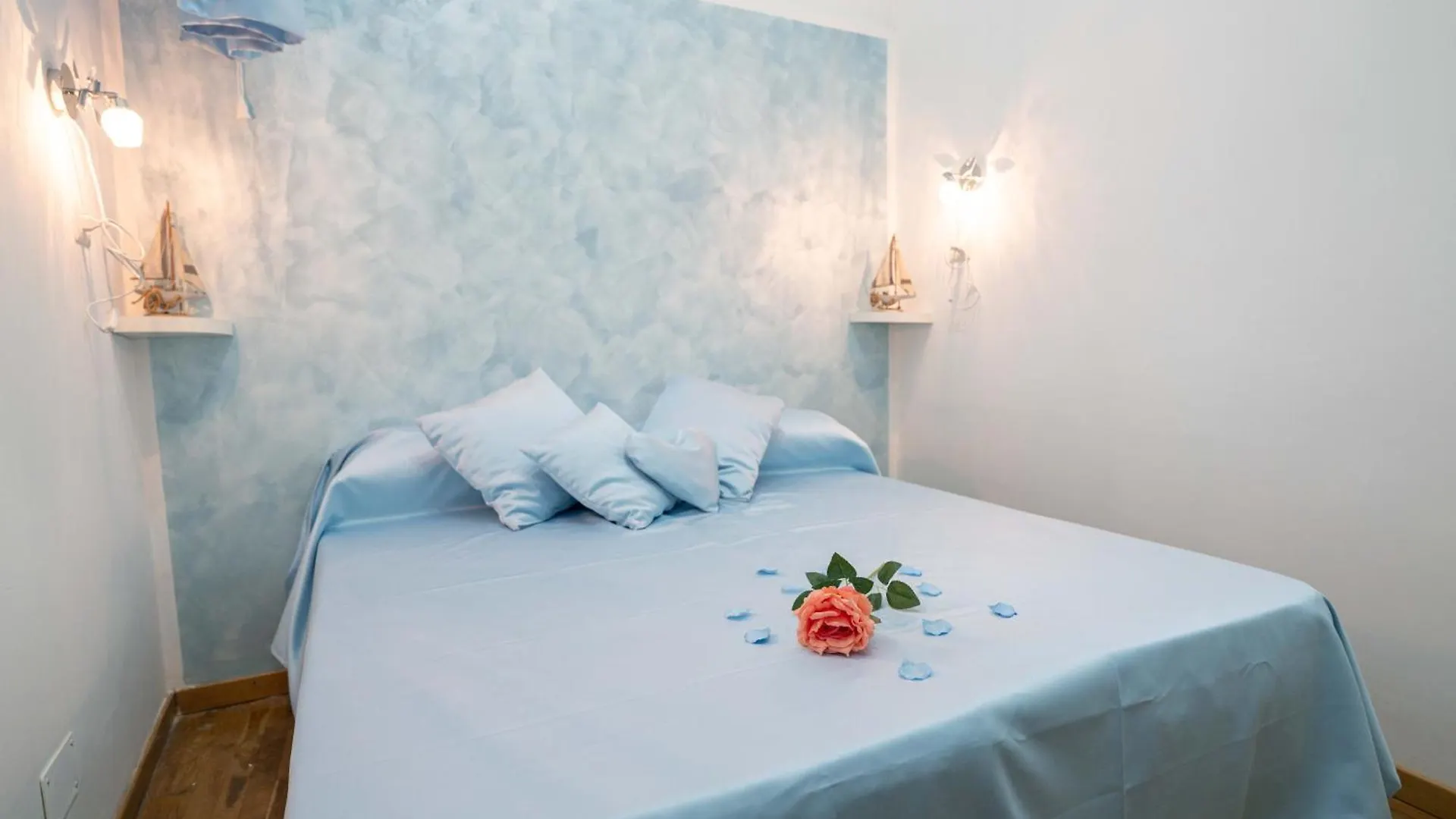 New In! Rose A Santa Lucia Apartment Naples