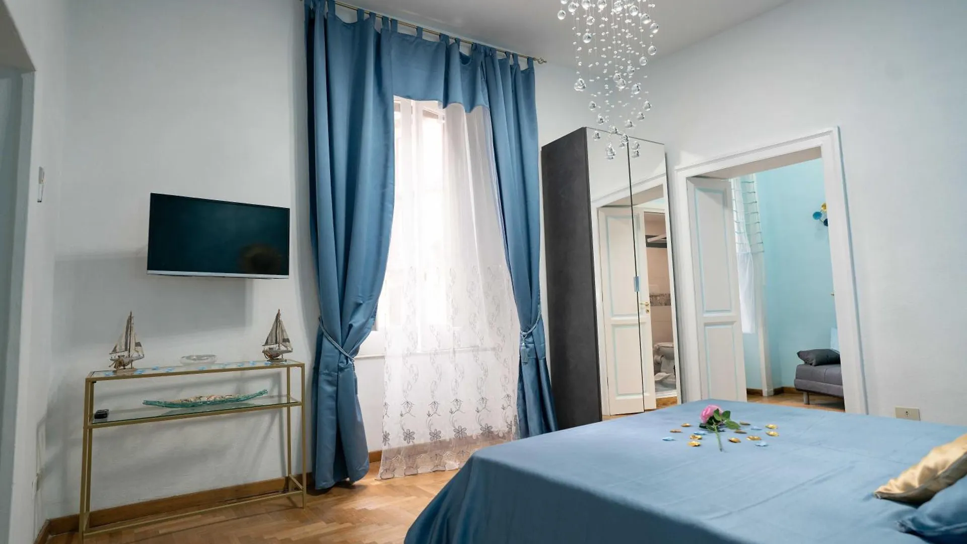 New In! Rose A Santa Lucia Apartment Naples
