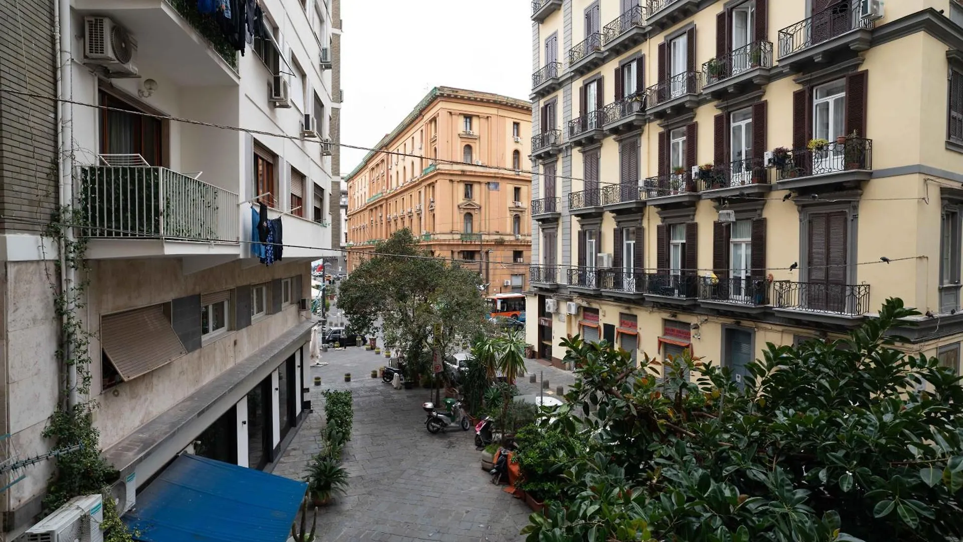 New In! Rose A Santa Lucia Apartment Naples Italy